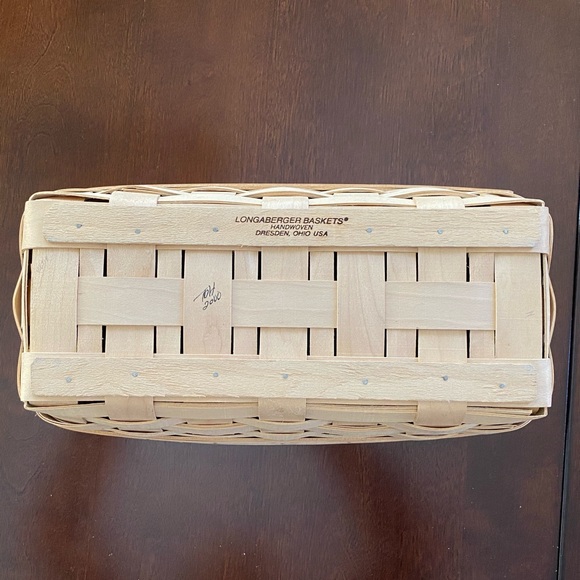 Longaberger Bread Basket - Picture 2 of 5